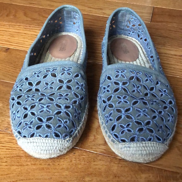 Michael Kors espadrille, gently used - Picture 2 of 14